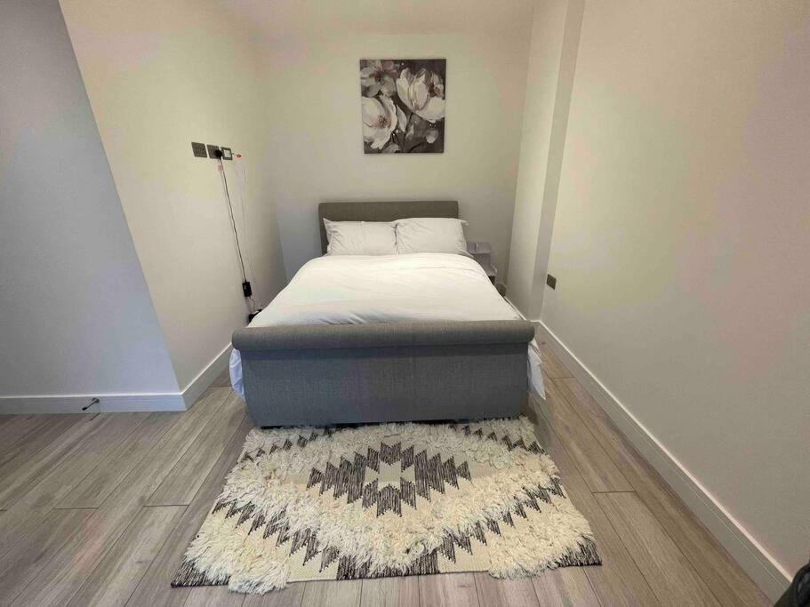 Stylish And Cosy 2 Bedroom Flat In Croydon Exterior photo